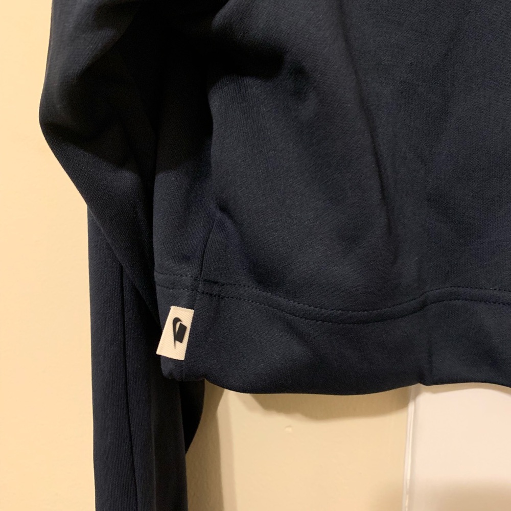 SOLD Nike NSW Crop Sweatshirt- Loose Fit Sz M - Picture 7 of 7